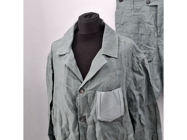 Overhemd (maat 56) en korte broek (maat 52), brett johnson - afbeelding 3 van  9