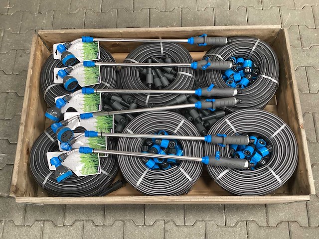 Overig bos- en tuingereedschap (318x) - afbeelding 1 van  2