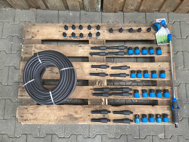 Overig bos- en tuingereedschap (318x) - afbeelding 2 van  2