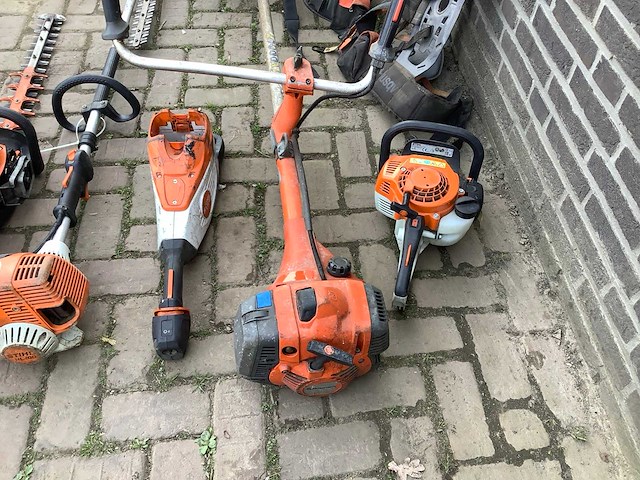 Overig bos- en tuingereedschap (6x) - afbeelding 4 van  5