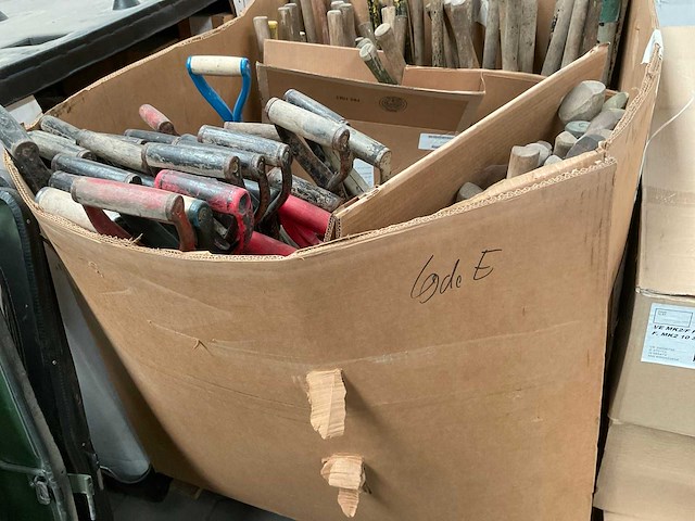 Overig bos- en tuingereedschap in palletbox; - afbeelding 5 van  5