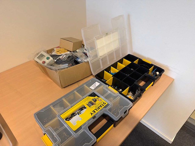 Overig laboratorium bevestigingsmaterialen - afbeelding 1 van  4