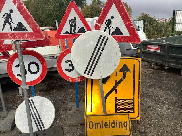 Overige aannemersmateriaal (15x) - afbeelding 5 van  5