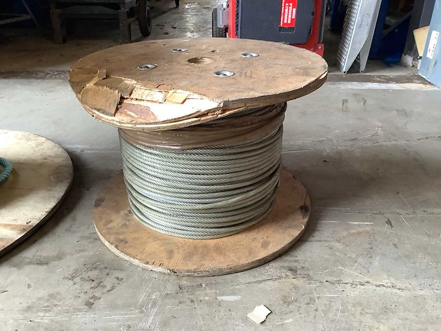 Overige aannemersmateriaal (2x) - afbeelding 2 van  2