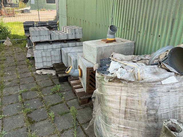 Overige aannemersmateriaal - afbeelding 1 van  8