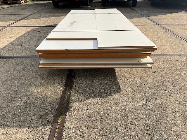 Overige hout- en plaatmateriaal (15x) - afbeelding 4 van  5