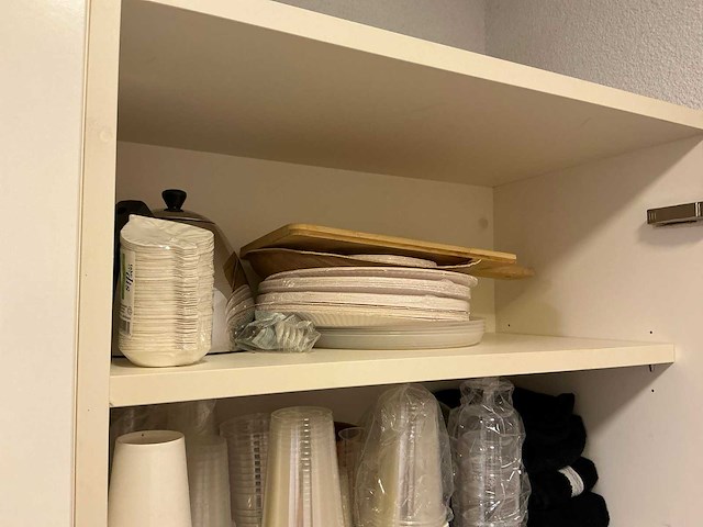 Overige keukenbenodigdheden / inhoud keuken - afbeelding 35 van  38