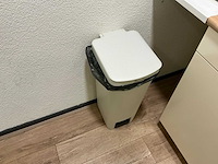 Overige keukenbenodigdheden / inhoud keuken - afbeelding 31 van  38