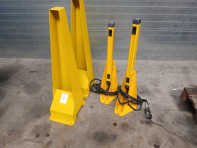 Overige machine toebehoren - leuze electronic - robust - afbeelding 1 van  3