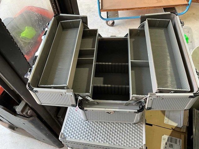 Overige magazijninventaris - afbeelding 2 van  13