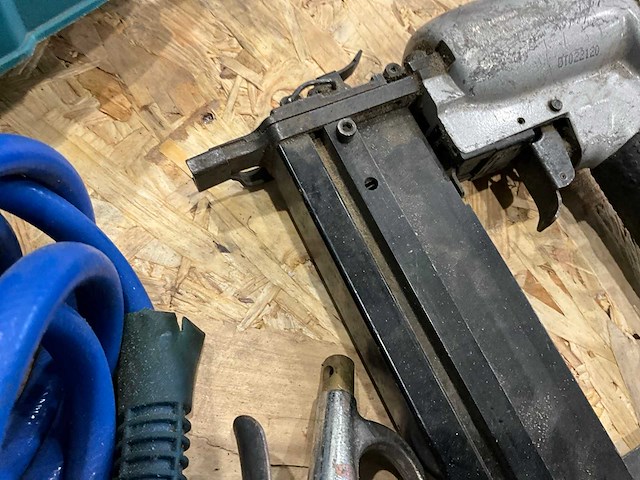 Overige pneumatische gereedschap (2x) - afbeelding 10 van  10