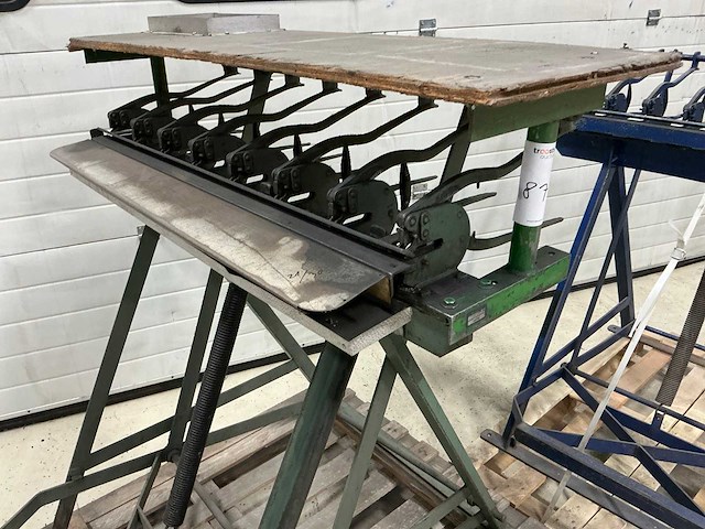 Overige pons- en stansmachines - afbeelding 2 van  5