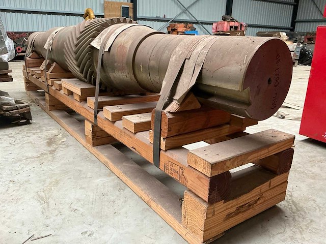 Overige tandwielas - afbeelding 1 van  7