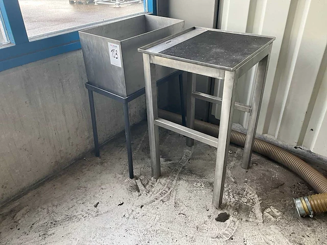Overige werkplaatsinventaris (2x) - afbeelding 1 van  6