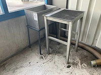 Overige werkplaatsinventaris (2x)
