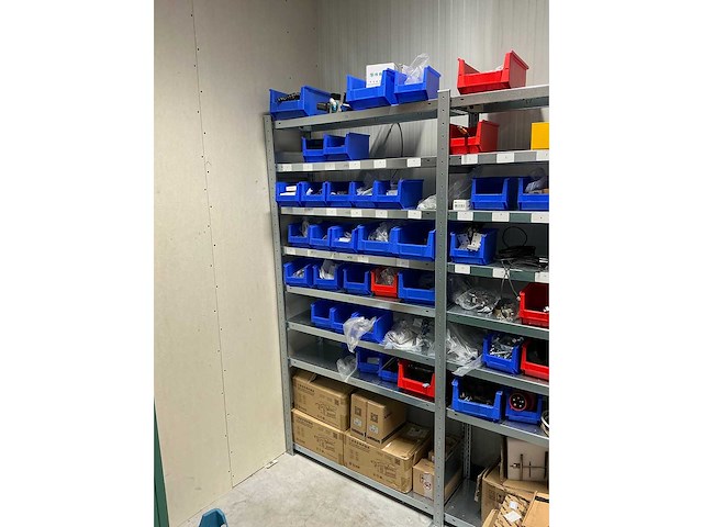 Overige werkplaatsinventaris (c) - afbeelding 12 van  50