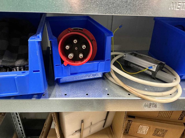 Overige werkplaatsinventaris (c) - afbeelding 24 van  50