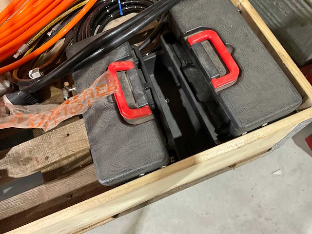 Overige werkplaatsinventaris - afbeelding 9 van  9