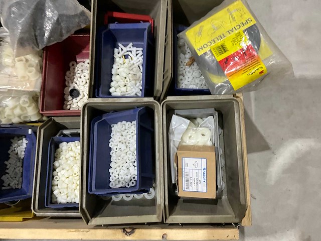 Overige werkplaatsinventaris - afbeelding 2 van  8