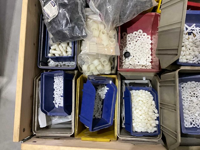 Overige werkplaatsinventaris - afbeelding 3 van  8