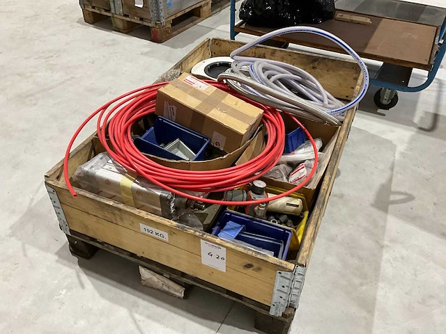 Overige werkplaatsinventaris - afbeelding 1 van  5