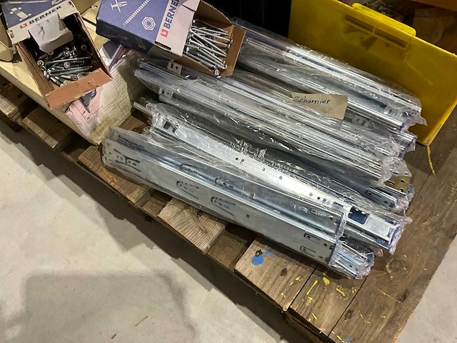 Overige werkplaatsinventaris - afbeelding 13 van  13