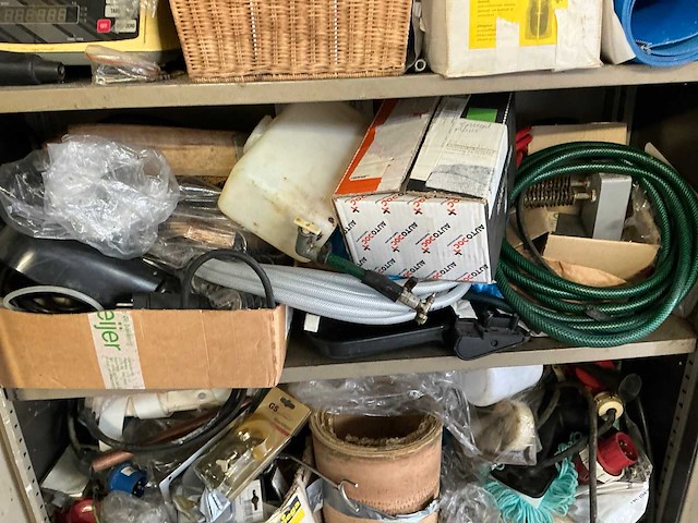 Overige werkplaatsinventaris - afbeelding 9 van  29