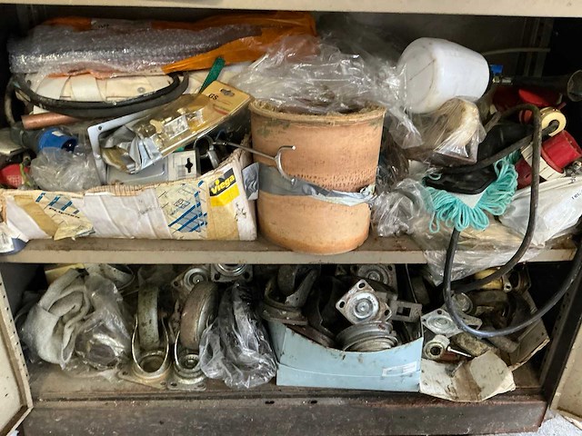 Overige werkplaatsinventaris - afbeelding 10 van  29