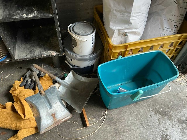 Overige werkplaatsinventaris - afbeelding 13 van  32