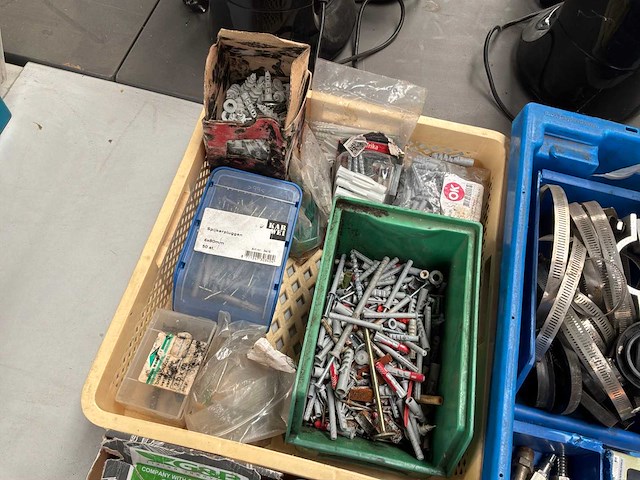 Overige werkplaatsinventaris - afbeelding 4 van  5