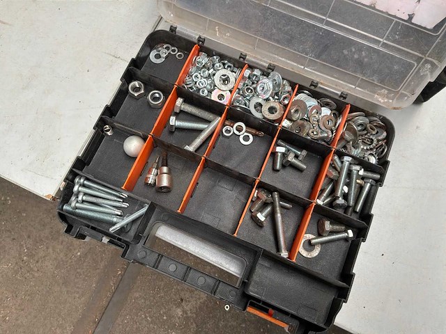 Overige werkplaatsinventaris - afbeelding 2 van  3