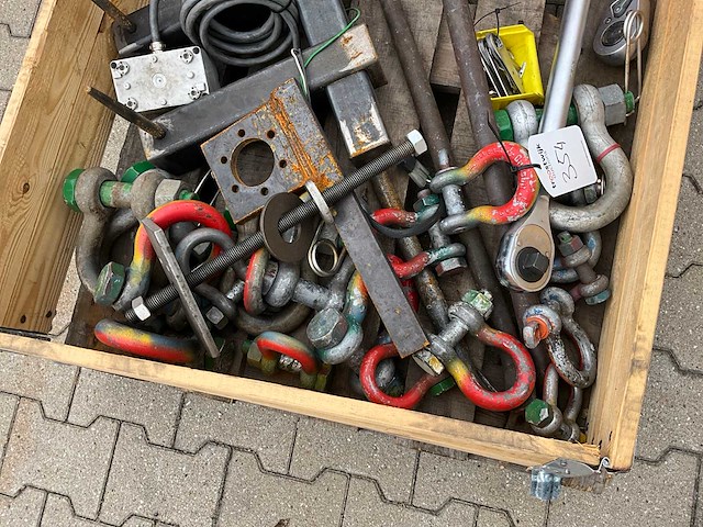 Overige werkplaatsinventaris - afbeelding 2 van  8