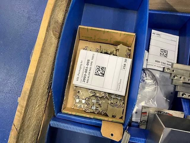 Overige werkplaatsinventaris - afbeelding 9 van  10