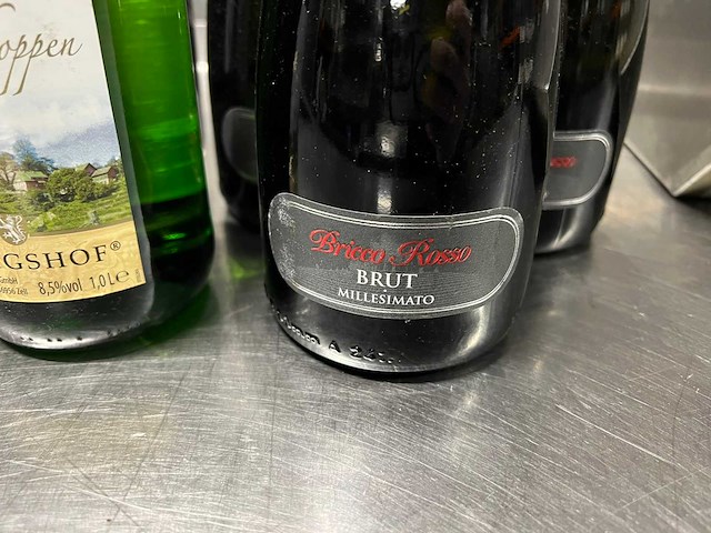 Overige wijnen (8x) - afbeelding 2 van  4