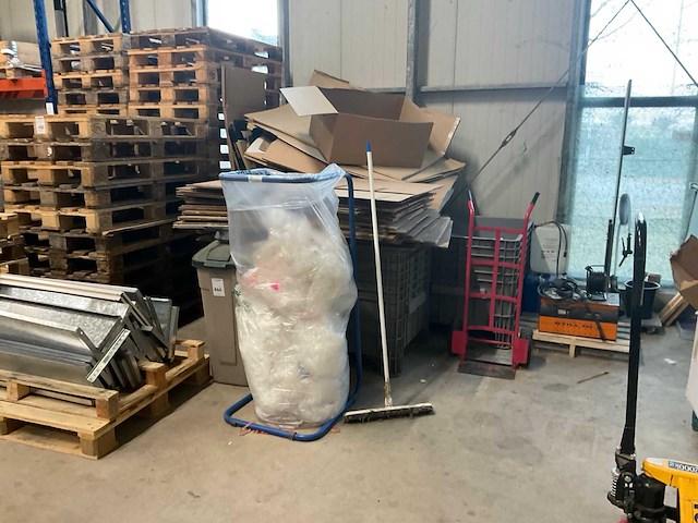 Overige winkel inventaris - afbeelding 1 van  4