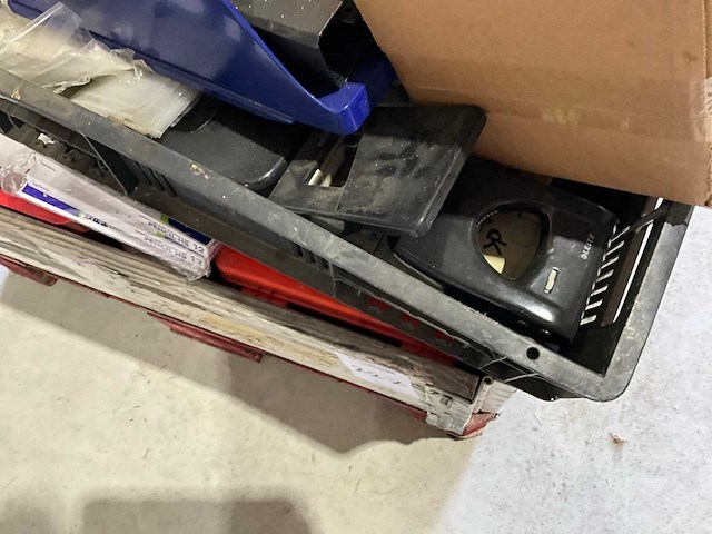 Overige winkel inventaris - afbeelding 2 van  2