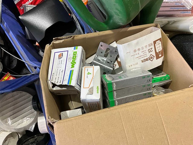 Overige winkel inventaris - afbeelding 13 van  13