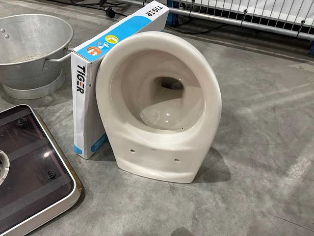 Overige winkel inventaris - afbeelding 5 van  8
