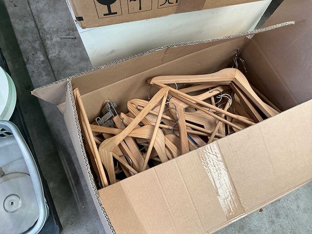 Overige winkel inventaris - afbeelding 4 van  5
