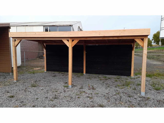 Overkapping met achterwand 400x900 cm - afbeelding 9 van  9