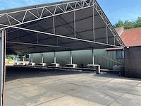 Overkapping met zeecontainers - afbeelding 17 van  28