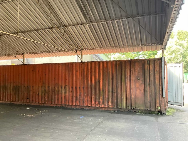 Overkapping met zeecontainers - afbeelding 25 van  28