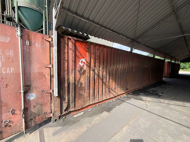 Overkapping met zeecontainers - afbeelding 8 van  19