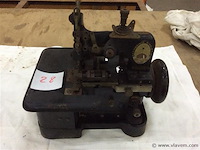 Overlockmachine stella - afbeelding 1 van  3