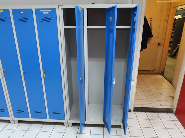 Overtoom - lockerkast 3-deurs (5x) - afbeelding 2 van  2