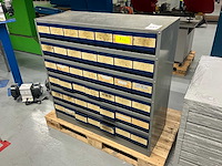 Overtoom bakkenkast - afbeelding 1 van  4