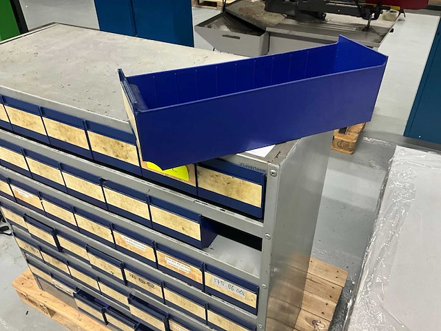 Overtoom bakkenkast - afbeelding 4 van  4