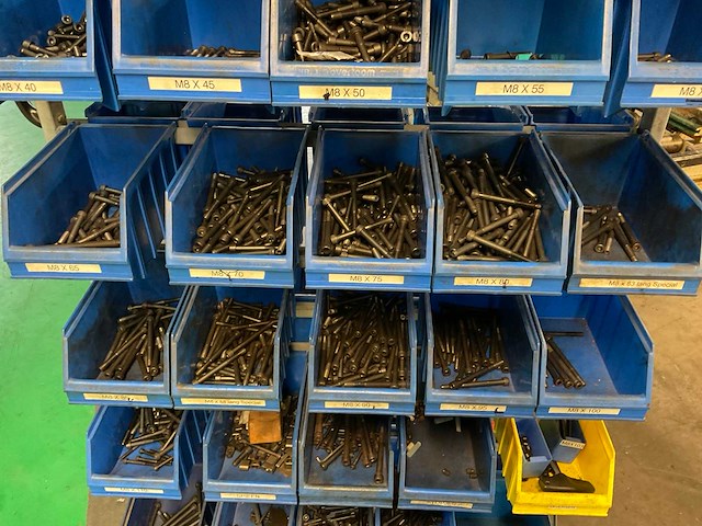 Overtoom gereedschapskar - afbeelding 13 van  14