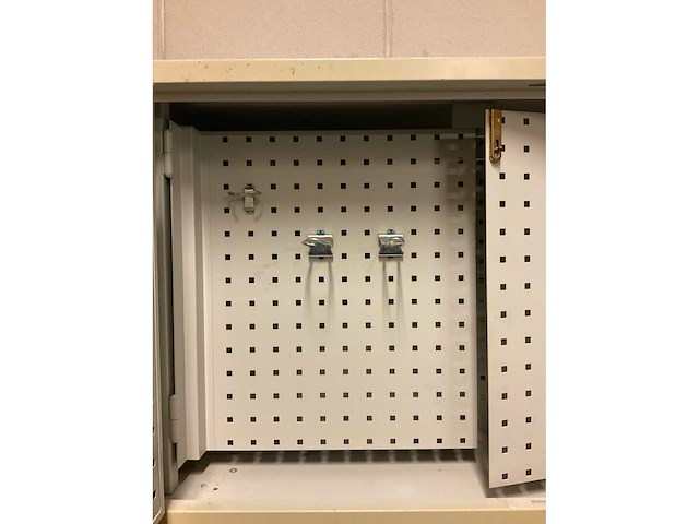Overtoom industriële kast - afbeelding 8 van  8