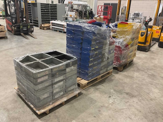 Overtoom magazijnbak (3x) - afbeelding 4 van  7